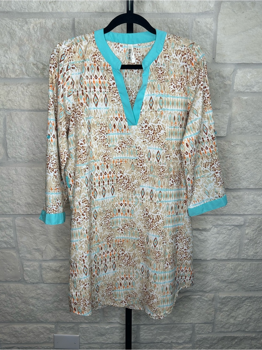 Living 4 the Truth L Women's Bohemian Turquoise Trim Patterned Tunic